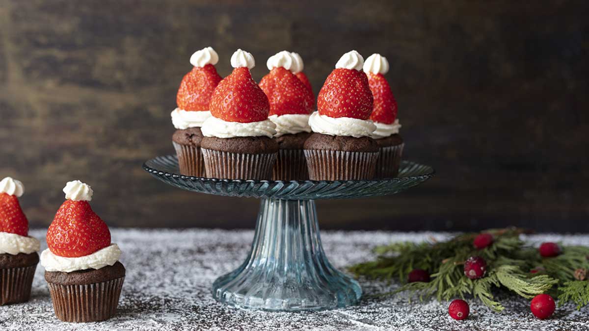 Strawberry Santa hat cakes
