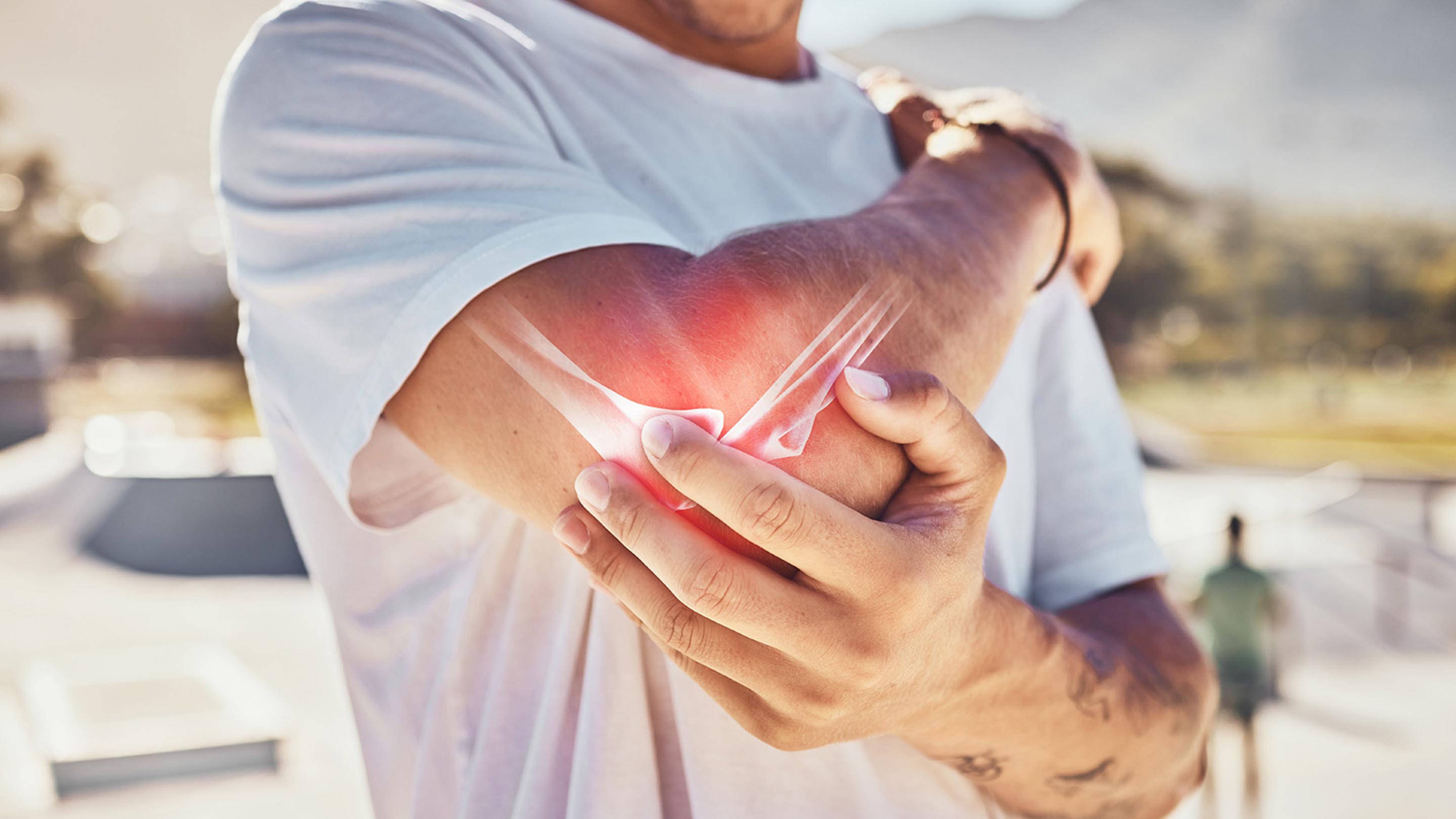 Elbow pain | Causes and treatments - Aviva