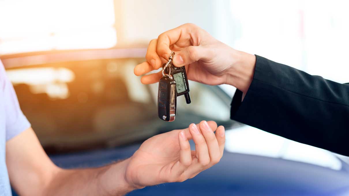 Aviva car insurance - handing over keys for their new car