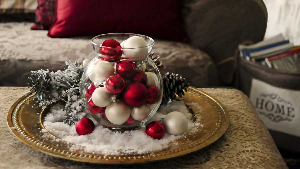 Cut the cost of Christmas – Reuse Christmas decorations
