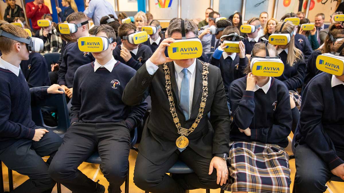 The Lord Mayor of Dublin, Councillor Paul McAuliffe using virtual reality technology 